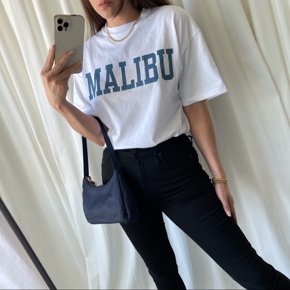 THE MALIBU TEE — White - Picture 5 of 10